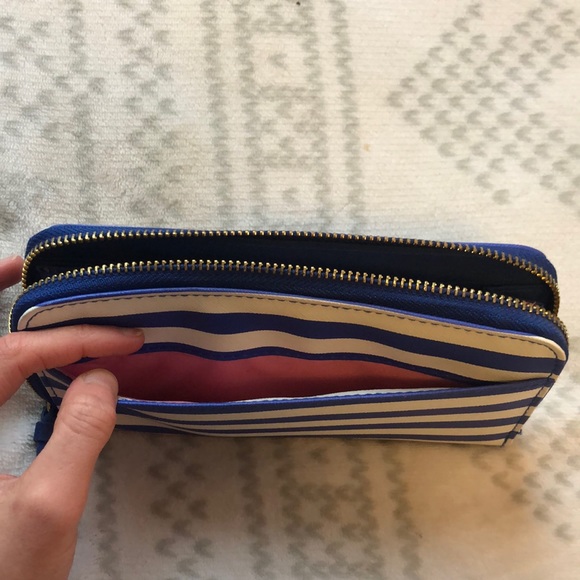 Wallet - Picture 3 of 3